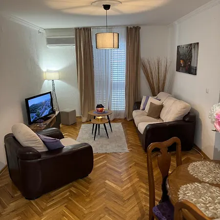 Casa Apartments, Two-bedroom
