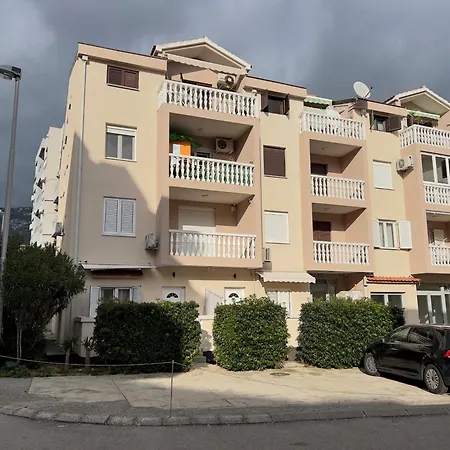 Casa Apartments, Two-bedroom Budva