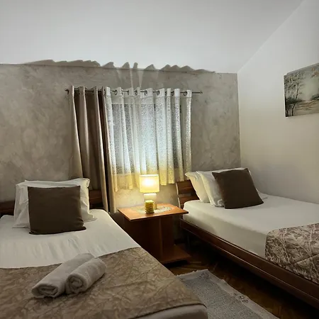 Apartment Casa Apartments, Two-bedroom Budva